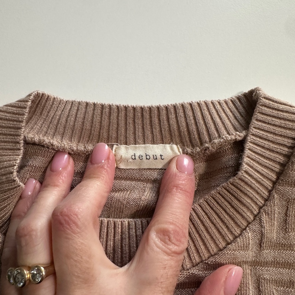 Debut Tan Ribbed Knit Top - Picture 4 of 4